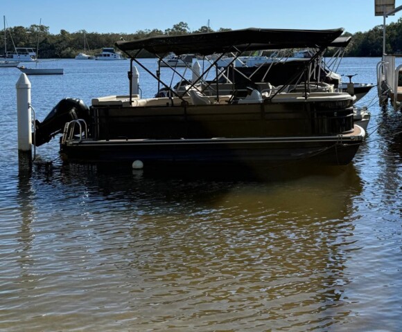 Buying a pontoon boat